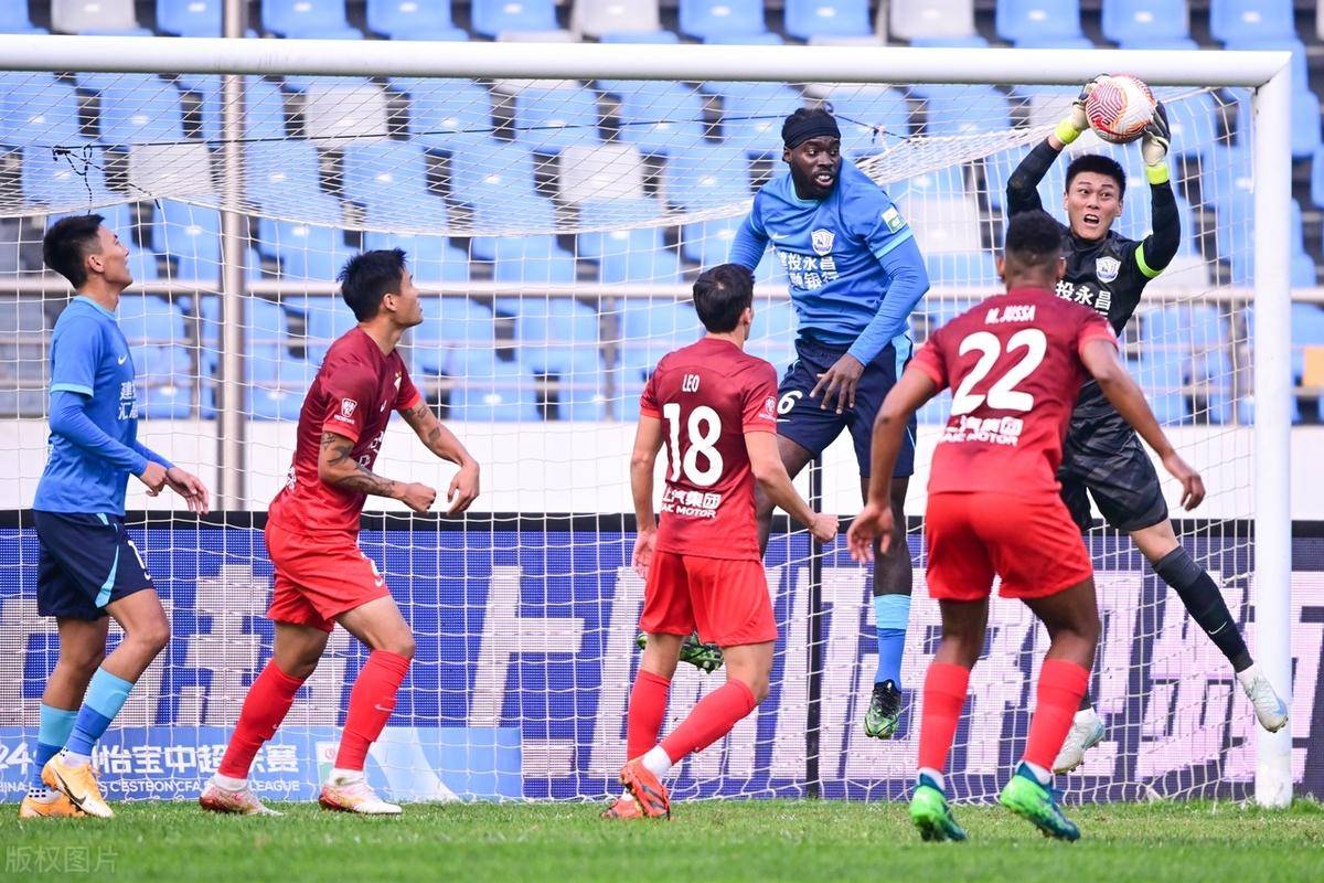 球队在训练 球队在训练