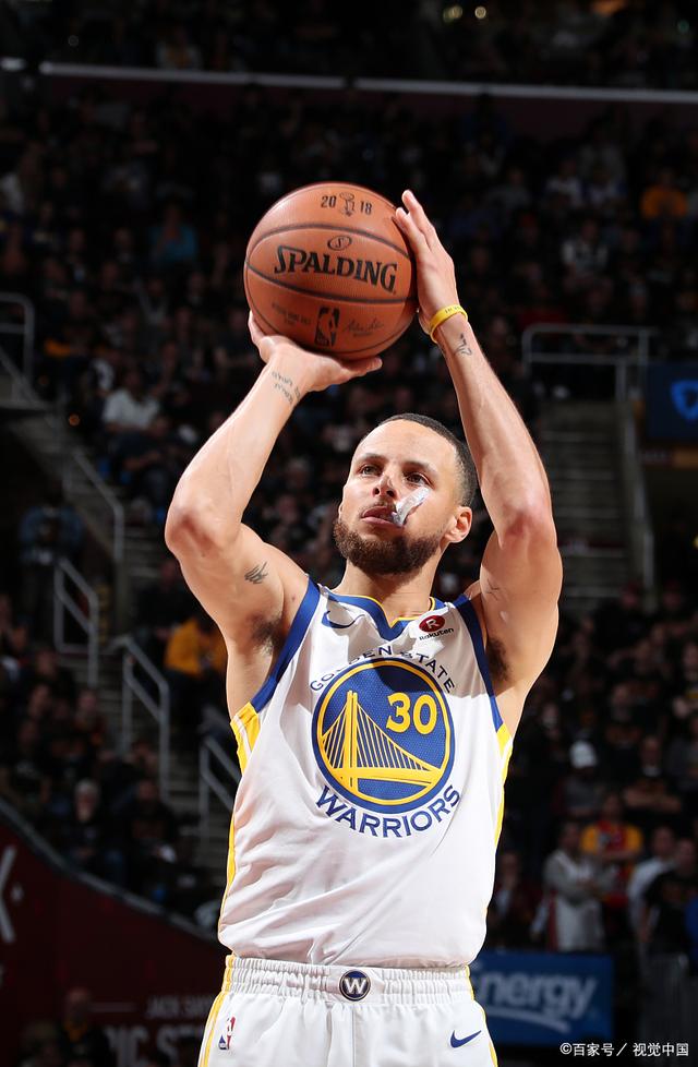 回到人物与 回到人物与